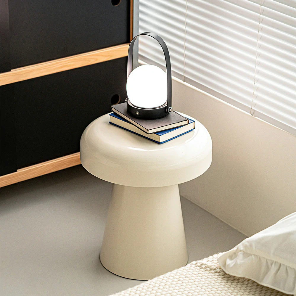 LIVARA Modern Side Table - Compact Metal Design, Smooth Gloss Finish, Stable Base for Living Room & Home Office, 46cm Height - White - Image 2