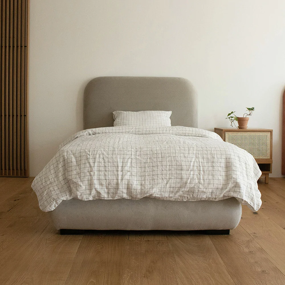 LUXORA Upholstered Bed Frame 150/180cm, Cotton-Linen Fabric & Solid Wood, High-Density Sponge Headboard - Grey - Image 2